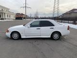 Mercedes-Benz C 280 1994 годаfor2 000 000 тг. в Алматы