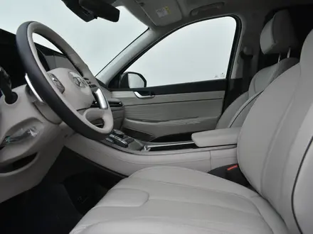 Hyundai Palisade 2025 года за 23 500 000 тг. в Атырау – фото 17