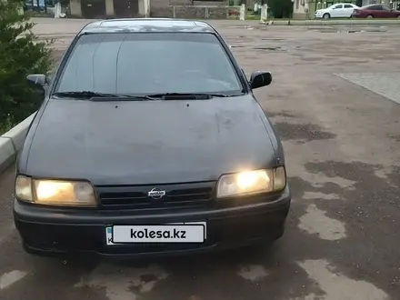 Nissan Primera 1992 годаүшін800 000 тг. в Мерке – фото 2