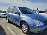 Kia Sedona 2006 годаүшін4 800 000 тг. в Атырау – фото 2