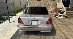 Mercedes-Benz C 240 2000 года за 4 200 000 тг. в Алматы – фото 2