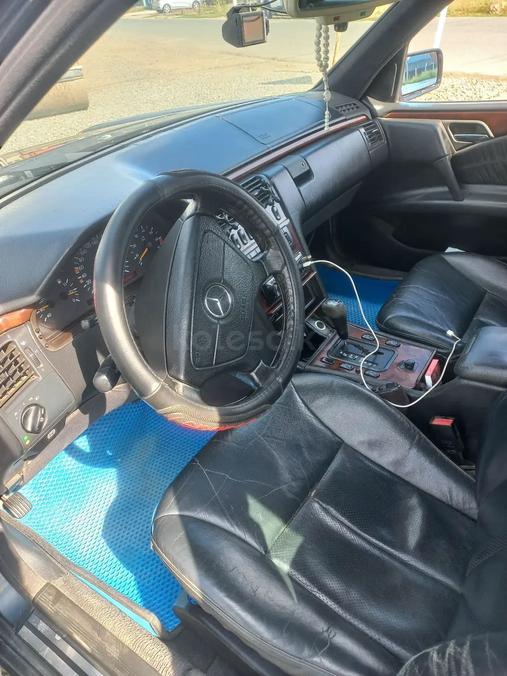 Mercedes-Benz E-Class, 1997