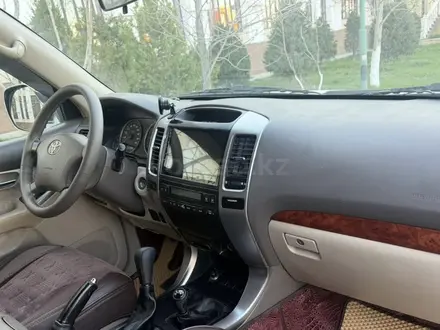 Toyota Land Cruiser Prado 2005 года за 10 500 000 тг. в Актау – фото 7