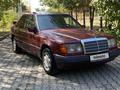 Mercedes-Benz E 220 1993 годаүшін2 300 000 тг. в Алматы – фото 13