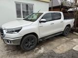Toyota Hilux 2021 года за 18 400 000 тг. в Уральск – фото 2