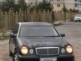Mercedes-Benz E 320 1996 годаүшін2 200 000 тг. в Алматы