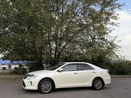 Toyota Camry 2016 года за 11 800 000 тг. в Алматы – фото 3
