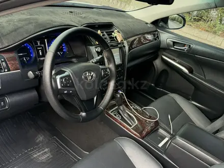 Toyota Camry 2016 года за 11 800 000 тг. в Алматы – фото 7