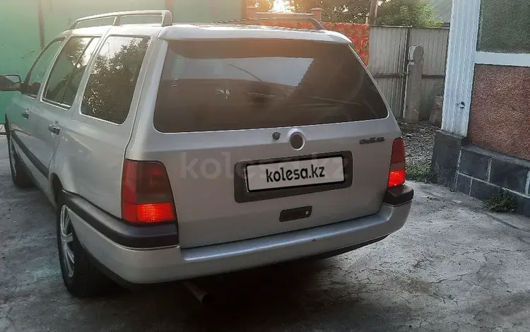 Volkswagen Golf 1994 годаүшін1 850 000 тг. в Алматы