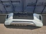Передний бампер Mitsubishi L200 за 130 000 тг. в Актобе