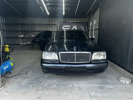 Mercedes-Benz S 320 1997 года за 4 000 000 тг. в Алматы