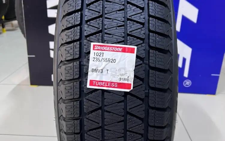 Bridgestone 2024 Blizzak DMV3 235/55R20 102T за 110 000 тг. в Алматы