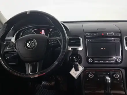 Volkswagen Touareg 2014 года за 9 490 000 тг. в Астана – фото 17