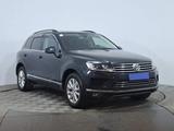 Volkswagen Touareg 2014 года за 9 490 000 тг. в Астана – фото 3