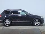 Volkswagen Touareg 2014 года за 9 490 000 тг. в Астана – фото 4