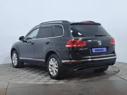 Volkswagen Touareg 2014 года за 9 490 000 тг. в Астана – фото 7
