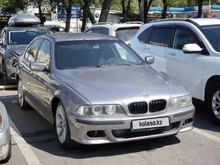 BMW 528
