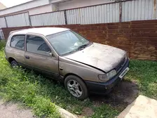 Nissan Sunny, 1992