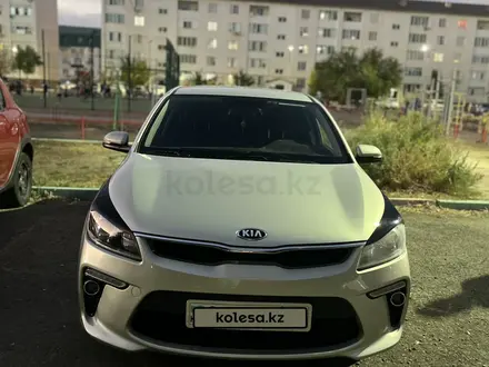 Kia Rio 2019 года за 7 100 000 тг. в Атырау