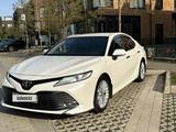 Toyota Camry 2019 года за 14 800 000 тг. в Алматы