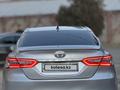 Toyota Camry 2018 года за 13 000 000 тг. в Алматы – фото 6