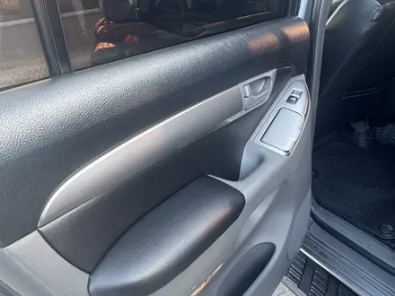 Toyota Land Cruiser Prado 2006 года за 10 800 000 тг. в Астана – фото 14