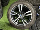 Шины Michelin X-Ice North 4 В идеальном состоянии вместе с дисками оригинал за 1 950 000 тг. в Астана