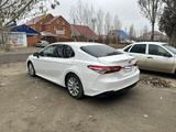 Toyota Camry 2018 годаfor8 200 000 тг. в Актобе – фото 3