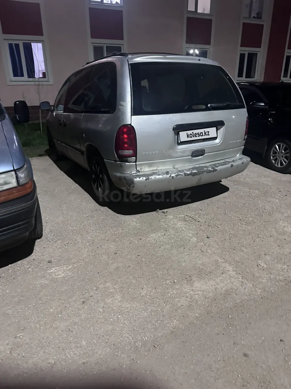 Dodge Caravan, 2000