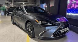Lexus ES 250 2021 года за 21 300 000 тг. в Астана – фото 2