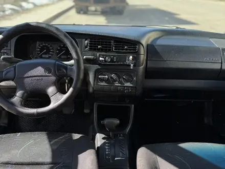 Volkswagen Golf 1996 года за 1 900 000 тг. в Астана – фото 9