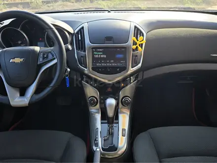 Chevrolet Cruze 2013 года за 3 600 000 тг. в Костанай – фото 11