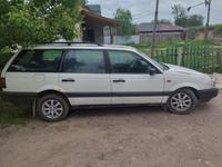 Volkswagen Passat 1993 года за 700 000 тг. в Алматы