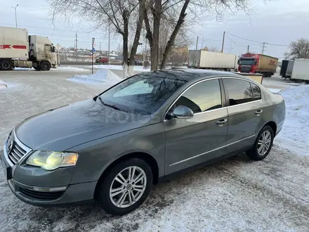 Volkswagen Passat 2007 года за 4 200 000 тг. в Уральск – фото 5