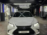 Lexus ES 300h 2021 года за 25 400 000 тг. в Алматы