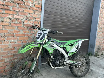 Kawasaki  KX 450 2015 года за 800 000 тг. в Риддер