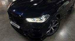 BMW X5 2022 года за 42 000 000 тг. в Алматы – фото 2