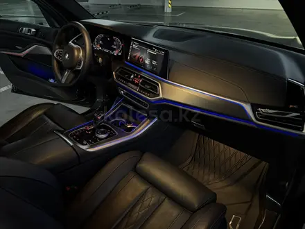 BMW X5 2022 года за 42 000 000 тг. в Алматы – фото 16