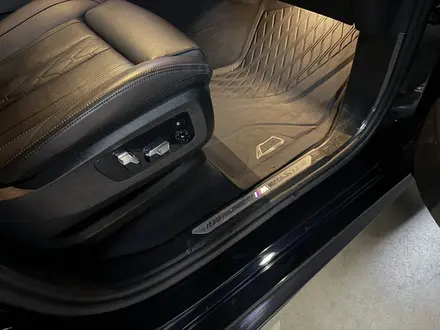BMW X5 2022 года за 42 000 000 тг. в Алматы – фото 17