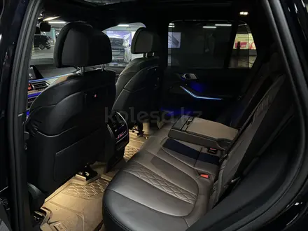 BMW X5 2022 года за 42 000 000 тг. в Алматы – фото 18