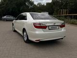 Toyota Camry 2016 годаfor12 000 000 тг. в Актобе – фото 3