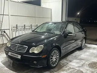 Mercedes-Benz C 240