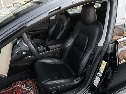 Tesla Model 3 2019 года за 10 000 000 тг. в Алматы – фото 22