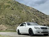 Mercedes-Benz S 320 2000 годаfor5 500 000 тг. в Алматы