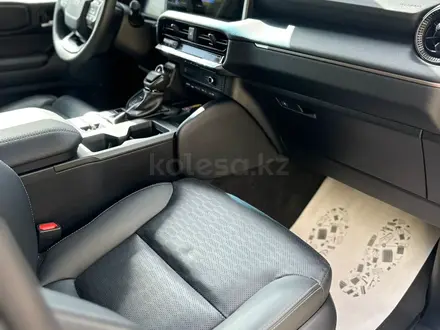 Toyota Land Cruiser Prado 2024 года за 40 500 000 тг. в Актобе – фото 13