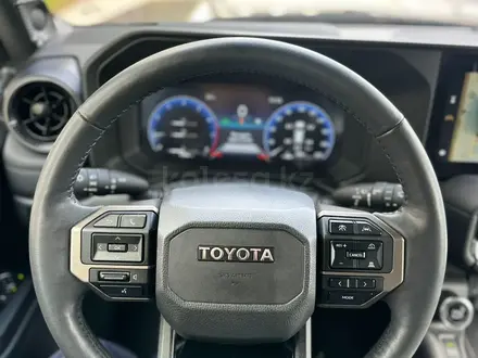Toyota Land Cruiser Prado 2024 года за 40 500 000 тг. в Актобе – фото 19