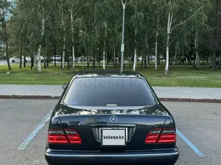 Mercedes-Benz E 320 2001 года за 11 000 000 тг. в Шымкент – фото 21