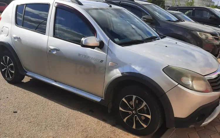 Renault Sandero Stepway 2013 года за 3 600 000 тг. в Актобе