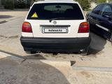 Volkswagen Golf 1994 годаүшін1 800 000 тг. в Актау – фото 3