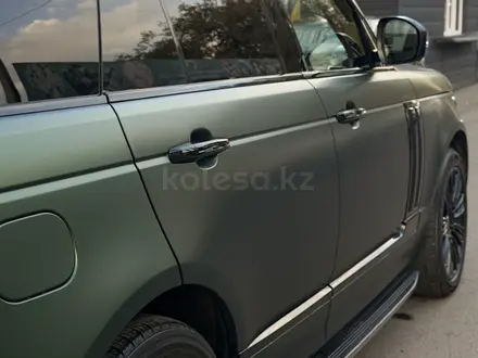 Land Rover Range Rover 2014 года за 28 000 000 тг. в Алматы – фото 6